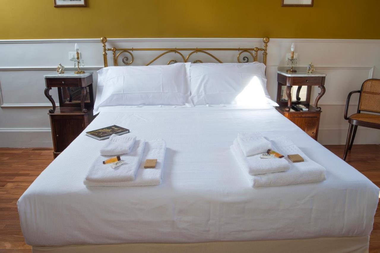 I Sogni Della Memoria Bed & Breakfast รากูซา ภายนอก รูปภาพ